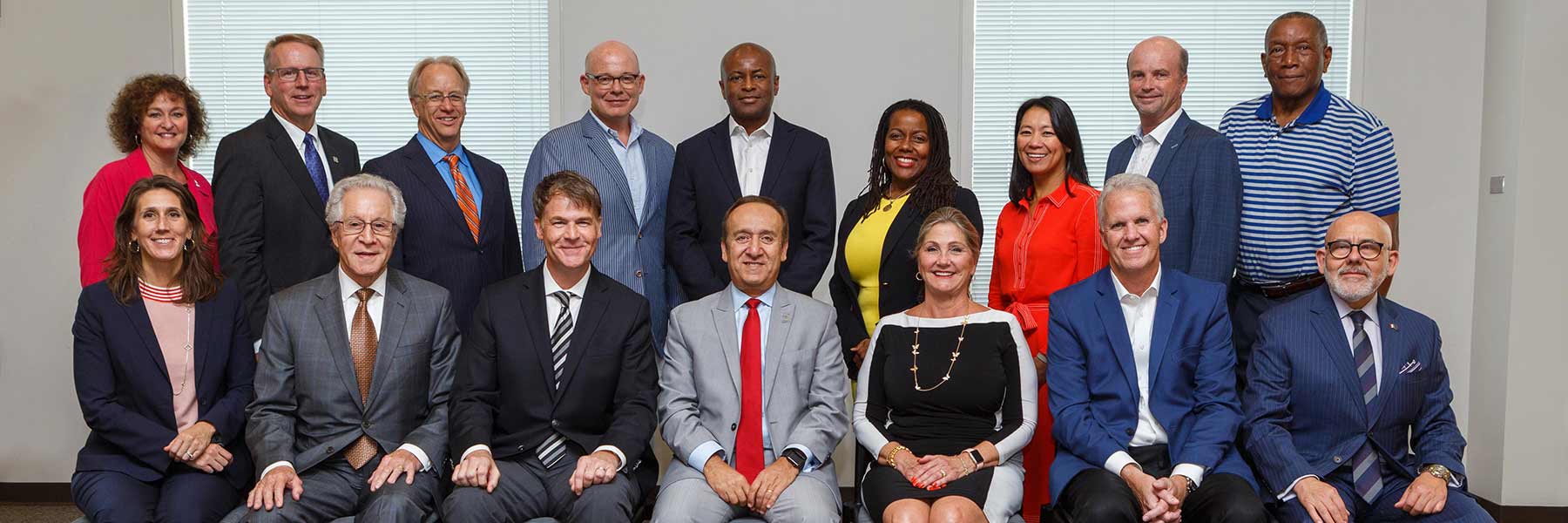 Members of the 2019-2020 IUPUI Board of Advisors.