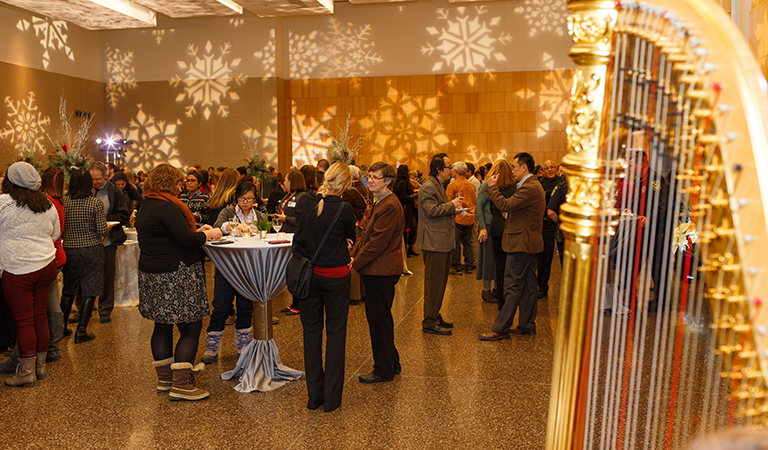 President McRobbie's holiday party at IUPUI 2016